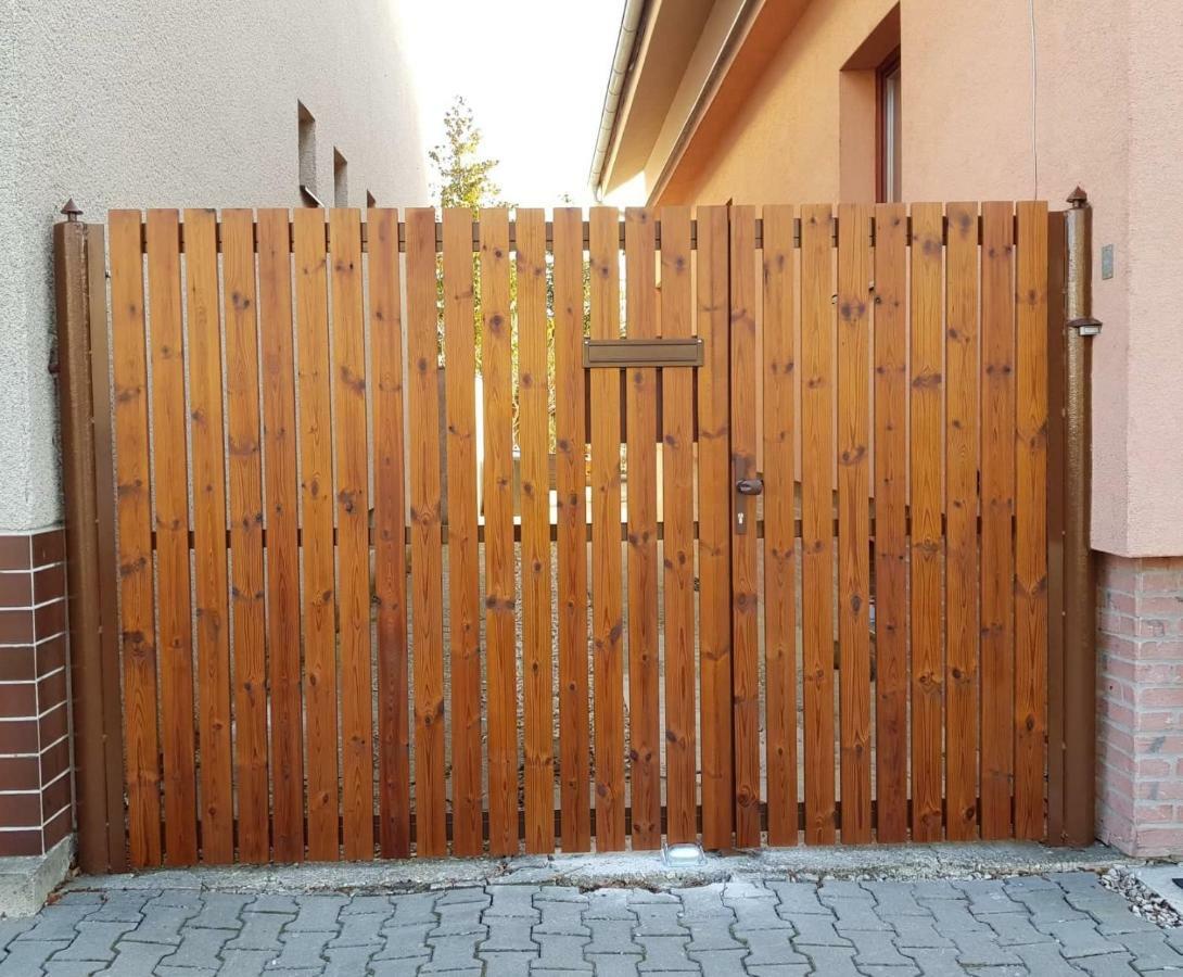Sauna Dom Bazin Kültér fotó